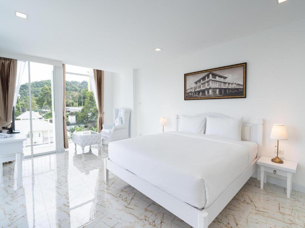 Hotel B2 Premier 4*